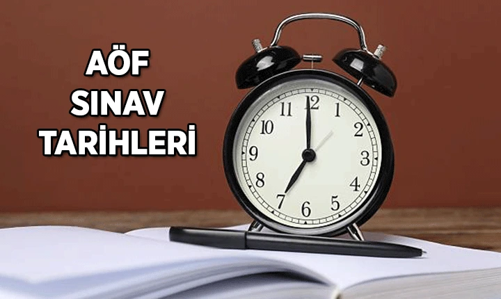 AÖF sınav tarihleri yazısının yanında açık kitapların üzerinde bir çalar saat