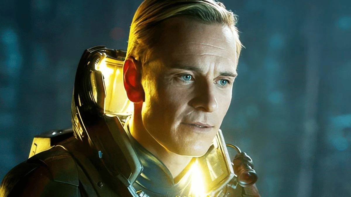 Michael Fassbender, Alien serisindeki David karakteri olarak görülüyor