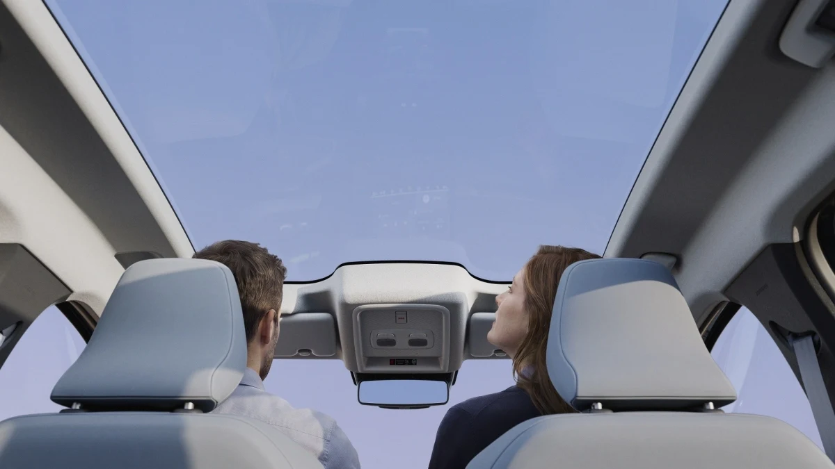 Dacia Striker’da panoramik cam tavan görünümü