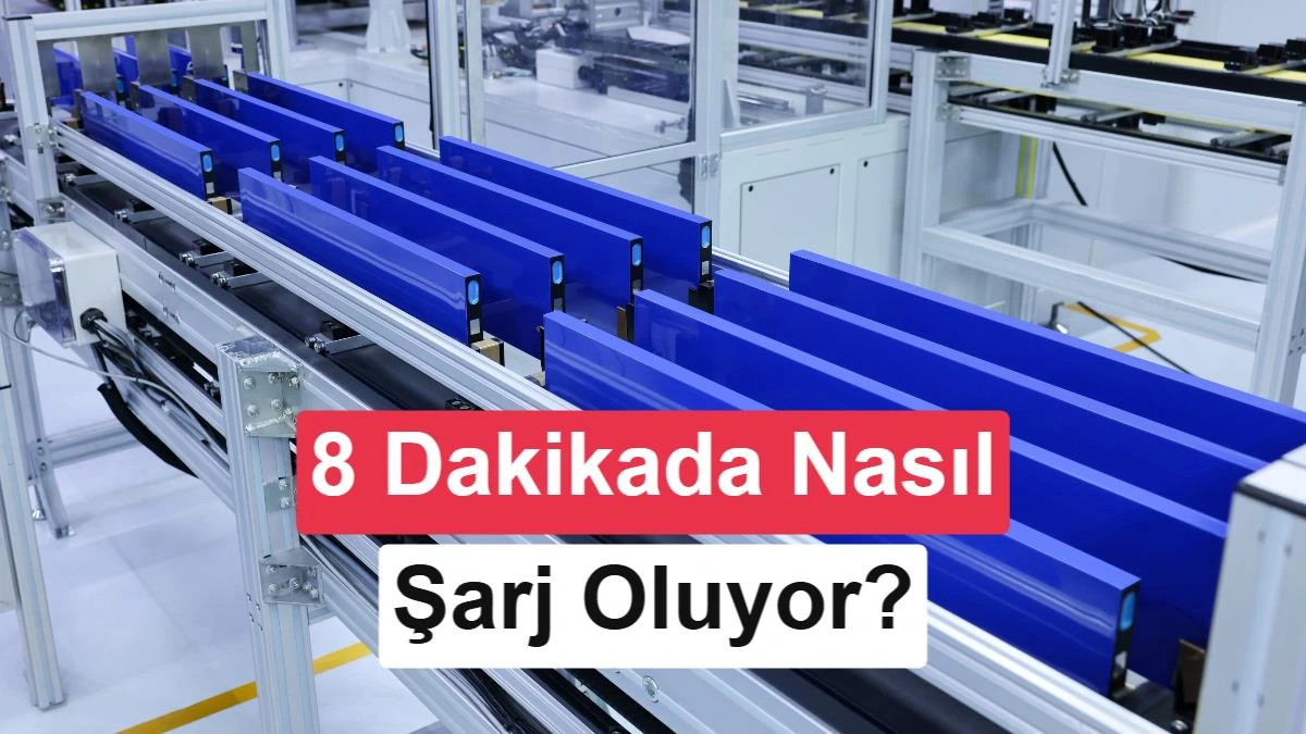 Geely batarya üretim hattında sıralanmış mavi batarya hücreleri