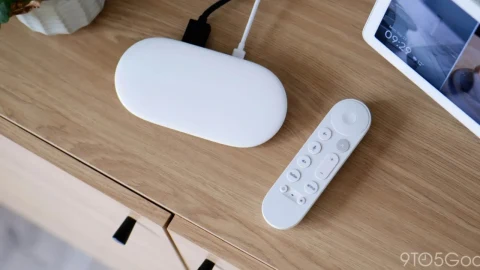 Google TV Streamer’ın yeni modeli kumandasız sesli komut desteği sunabilir