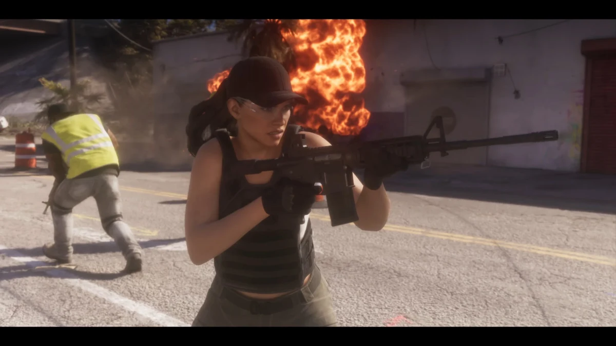 GTA 6 fragmanında tüfek tutan kadın karakter ve arka planda alevler