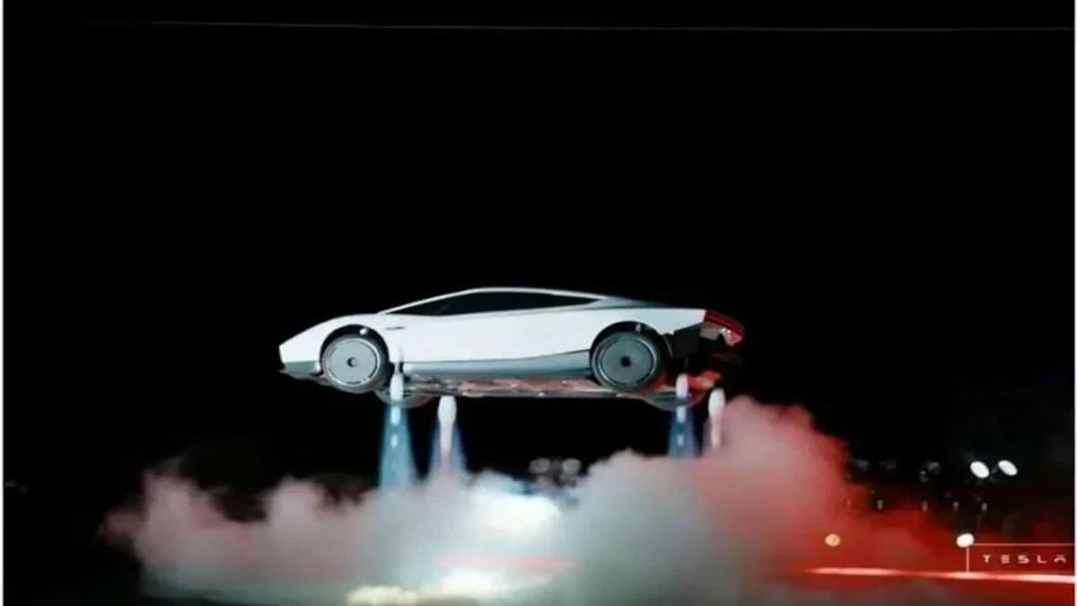 Dört iticiyle havada duran Tesla Roadster konsepti