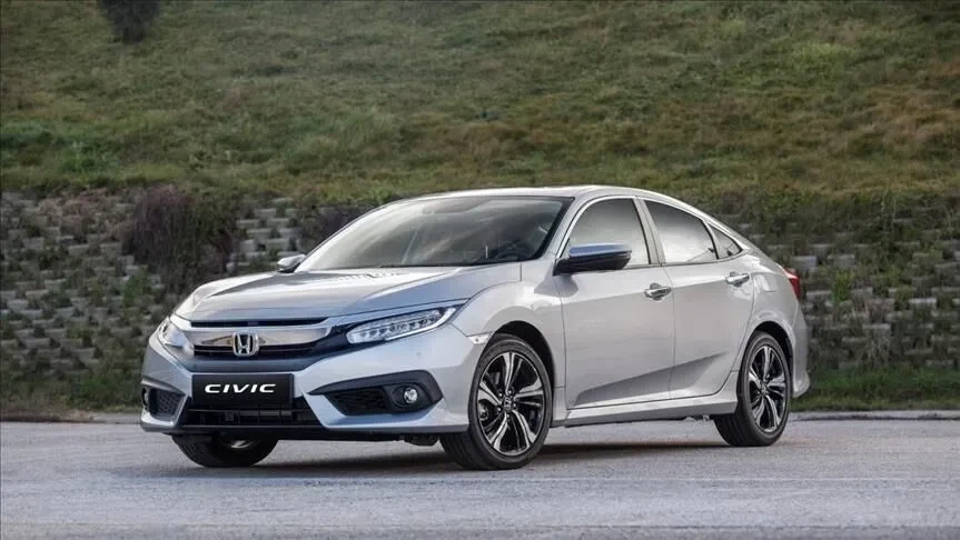 Gri Honda Civic otomobil