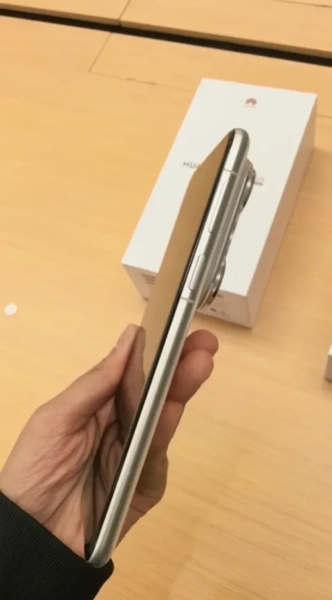 Huawei Pura 90 Plus’ın canlı görüntülerinde Kirin 9025 detayı