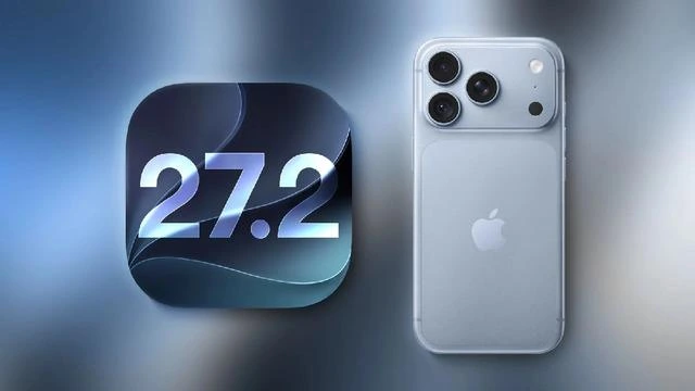iOS 27.2 simgesi ve arka yüzü görünen bir iPhone