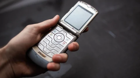 Akıllı telefonlardan önce: Bir döneme damga vuran kapaklı telefonlar