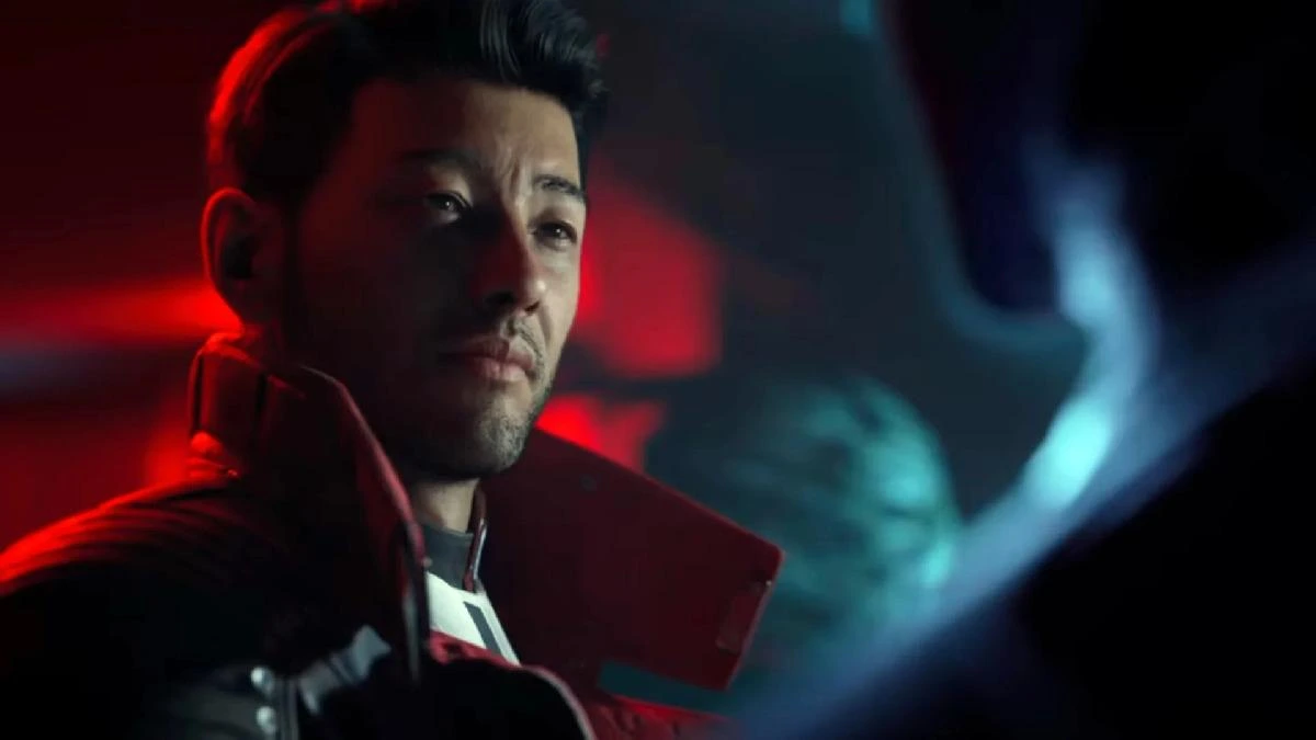 Mass Effect: Universe fragmanında kırmızı ve mavi ışıklar altında görünen karakter