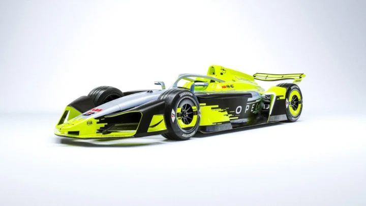 Sarı ve siyah renklerle tasarlanmış Opel GSE 27FE Formula E yarış otomobili