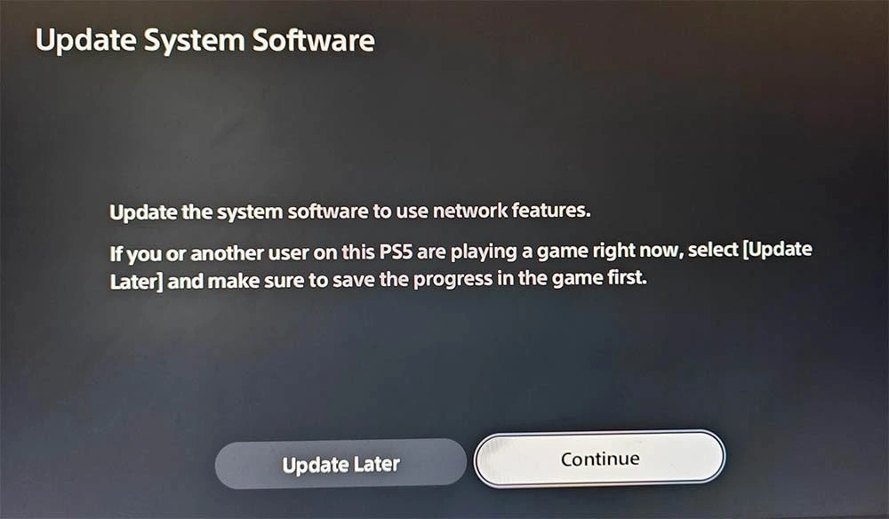PS5 ekranında ağ özelliklerini kullanmak için sistem yazılımını güncelleme uyarısı