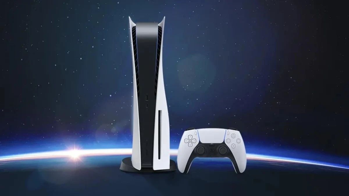 PS5 Slim konsolu ve DualSense kontrolcüsü