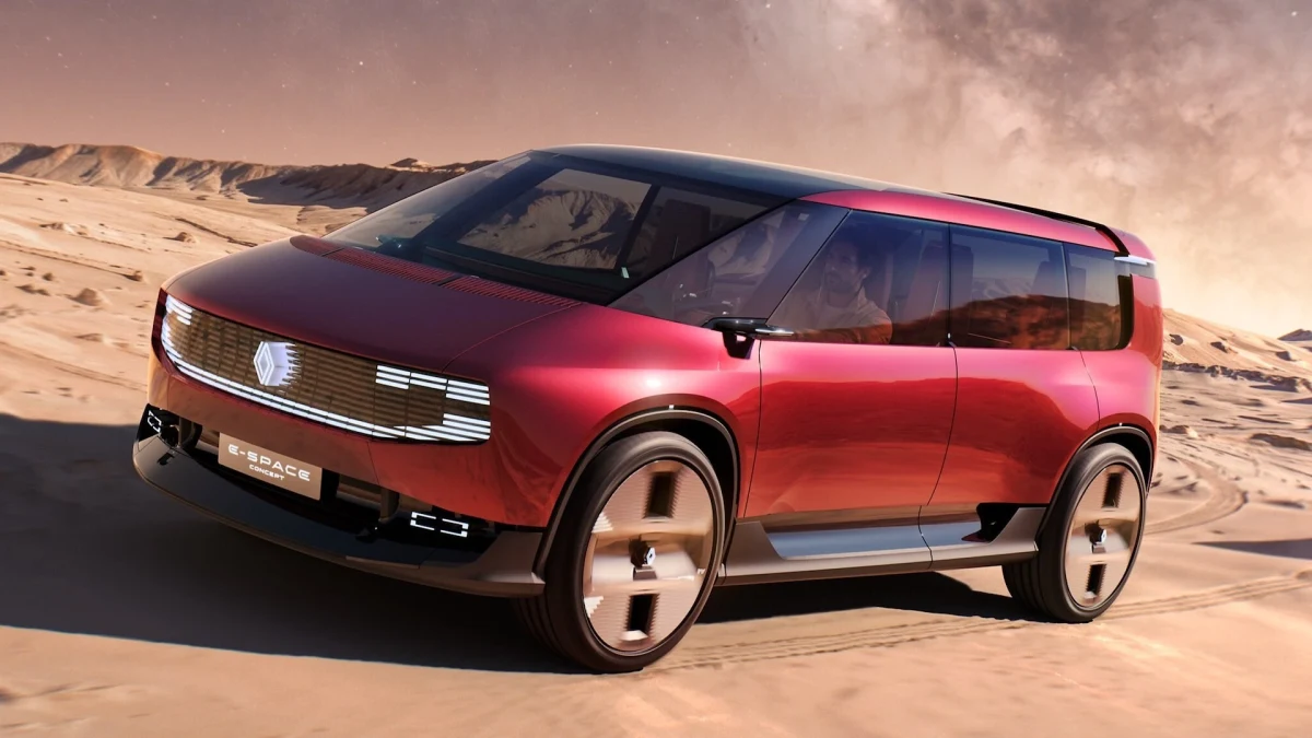 Çöl manzarasında sergilenen kırmızı Renault E-Space konsepti