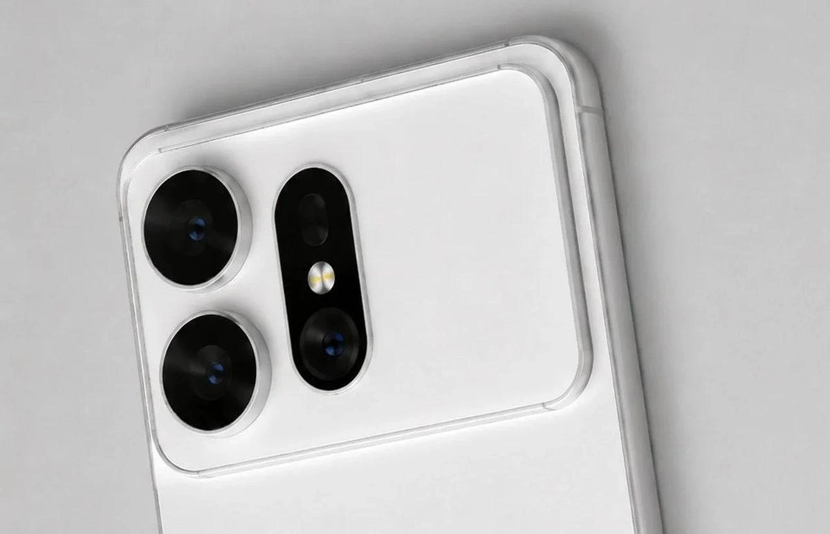 Açık renkli telefonun arka kamera modülünün yakın görünümü