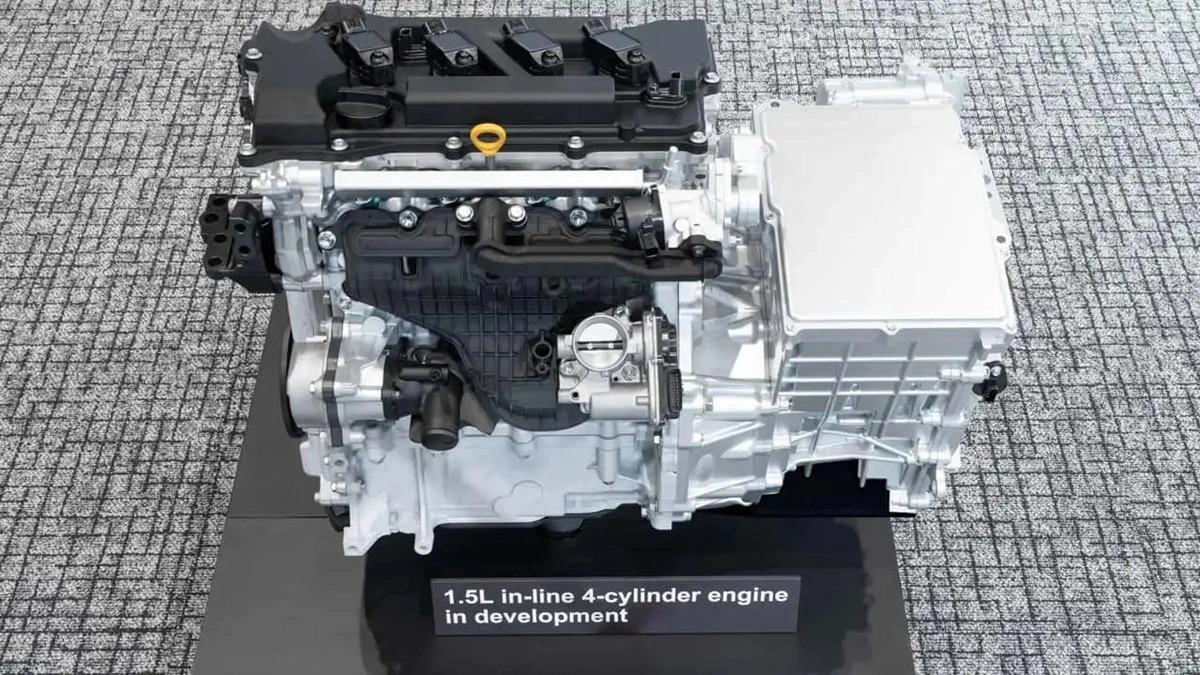 Geliştirme aşamasındaki 1,5 litrelik dört silindirli motor