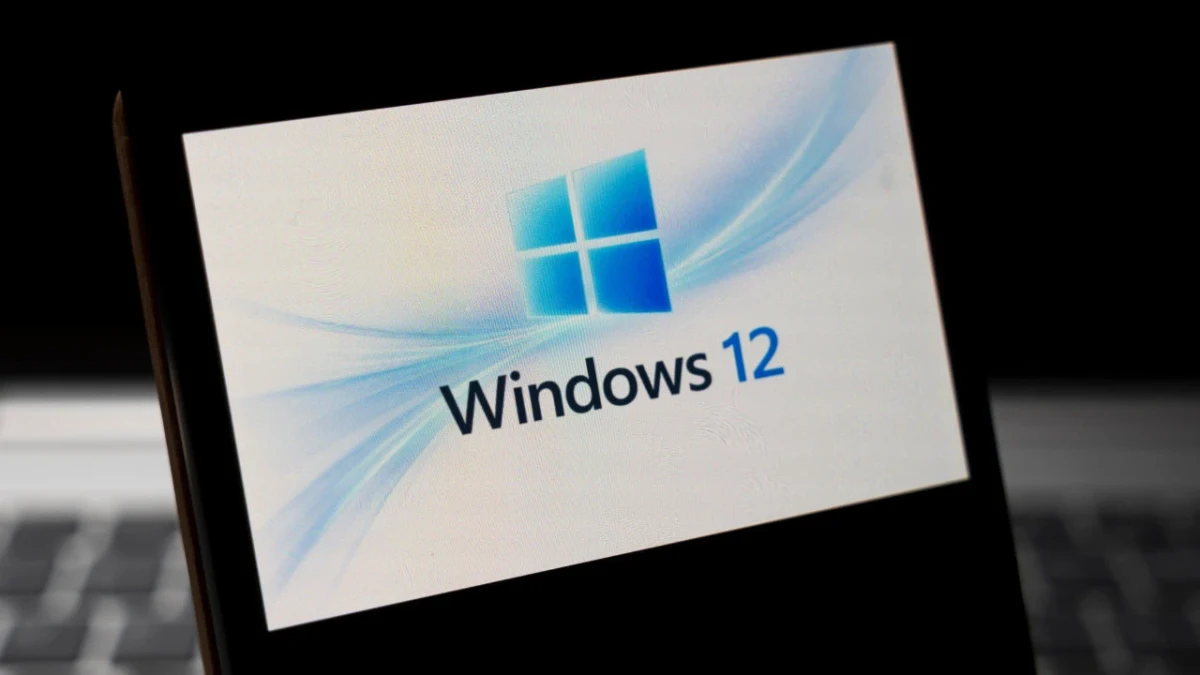 Ekranında Windows 12 yazısı bulunan bir bilgisayar
