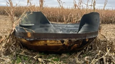 Çin roketine ait metal parça Minnesota’da tarlaya düştü